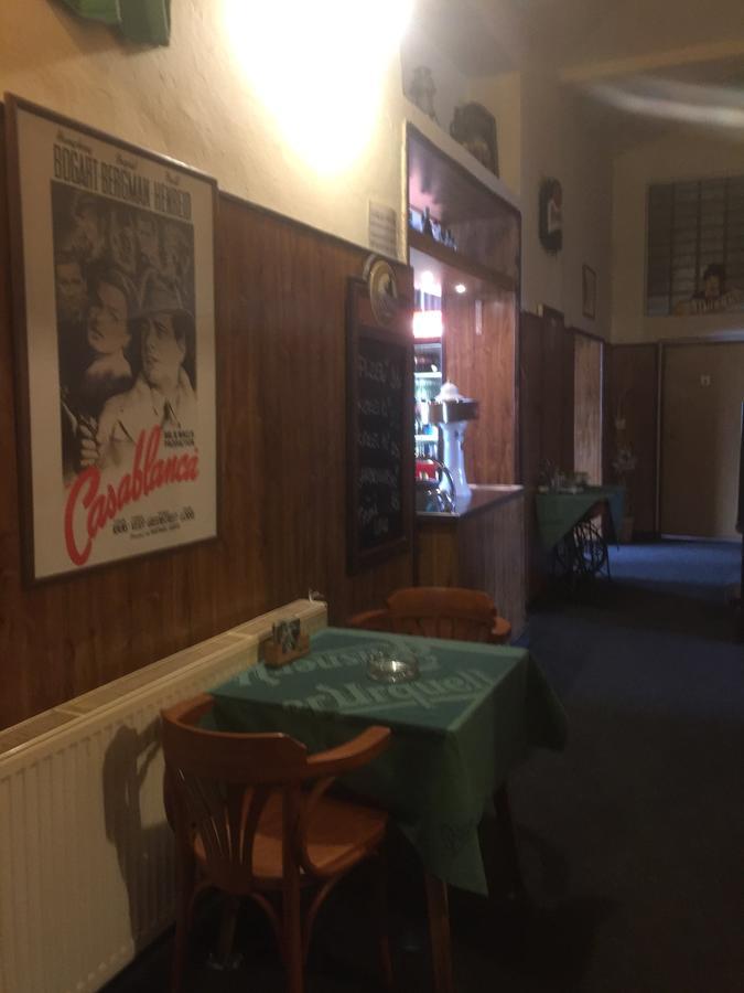 Hotel Dvorak Chrast Екстериор снимка